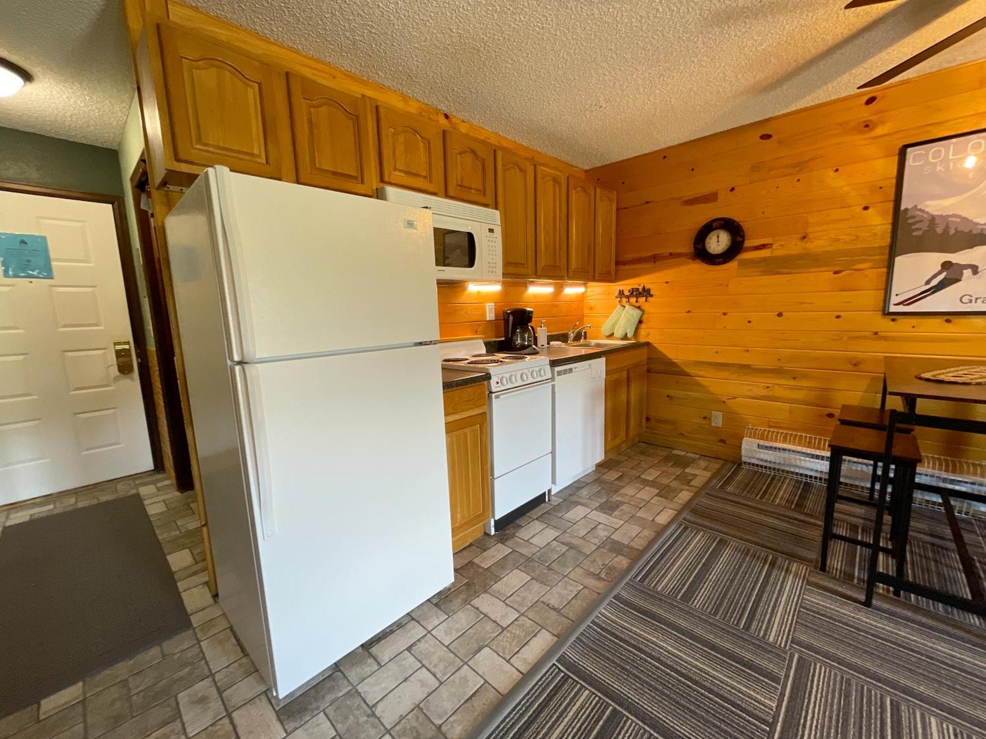 Relax, Adventure, Views, Amenities+Memories Apartment Гренби Екстериор снимка